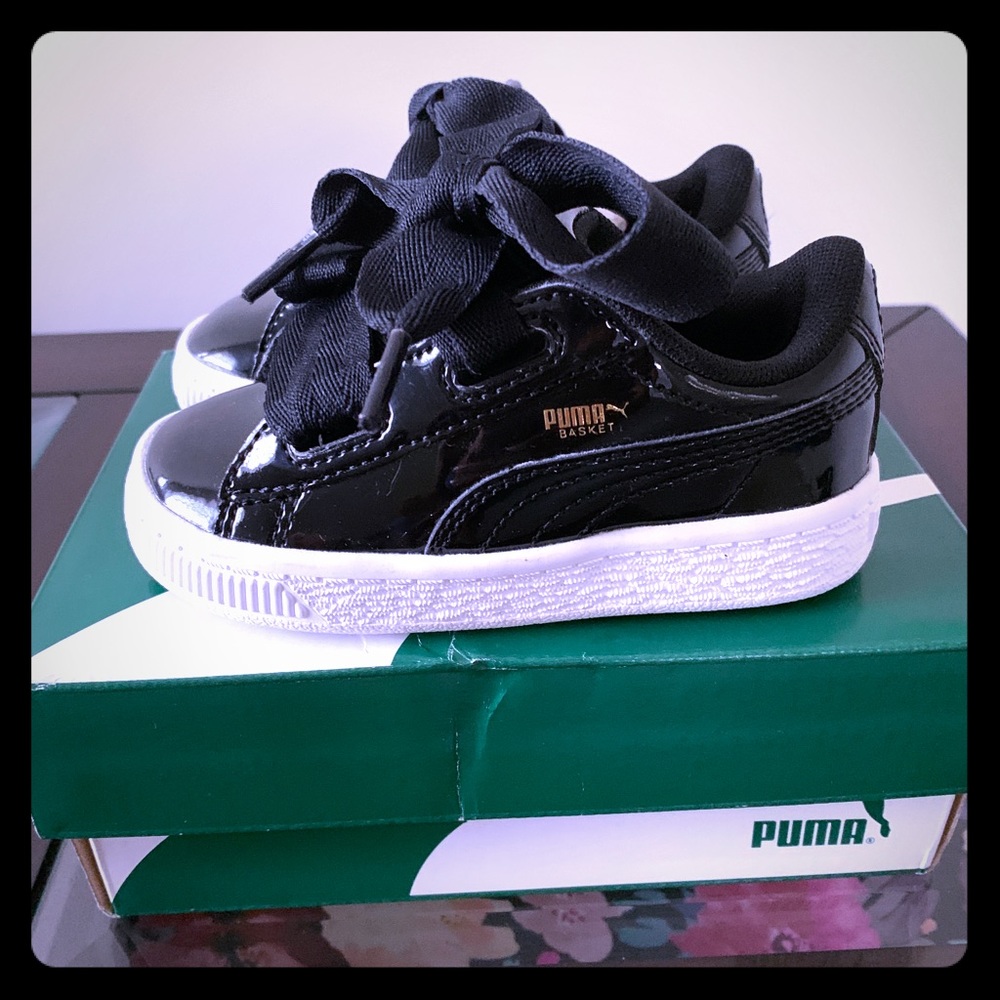 PUMA Toddler Sneaker